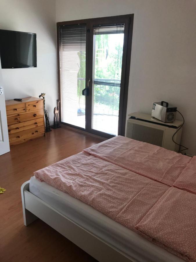 Csevi Apartmanhaz Mezőkövesd エクステリア 写真